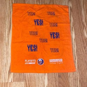 NY Islanders Playoffs Towel 2019 (Bin B)